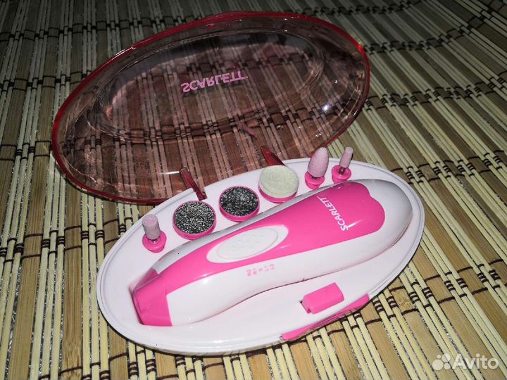 Маникюрный набор с лампой