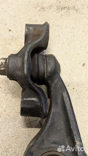 Передний левый нижний рычаг Mazda 6gh