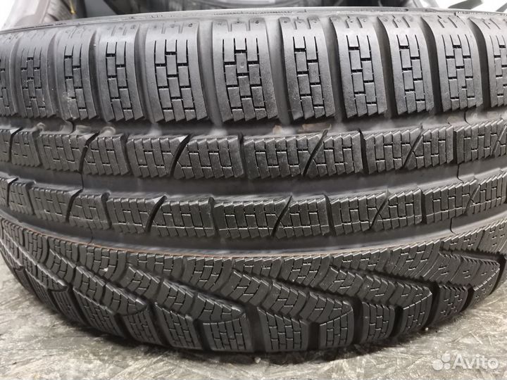 R19 Pirelli Sottozero Winter 240 235/40, PCD 5x112 DIA 57.1