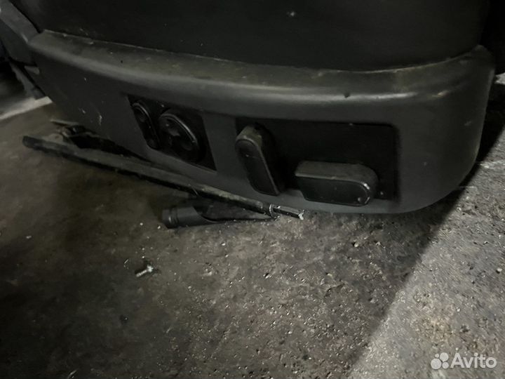 Сиденья Recaro Audi A8 D2