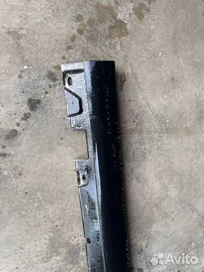 Накладка на порог мерседес 213 2016-н д