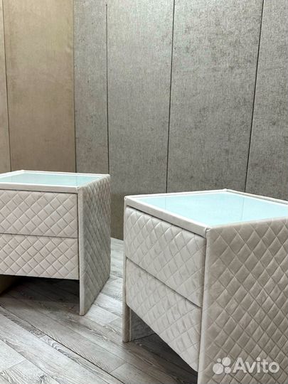 Тумбочка прикроватная мягкая