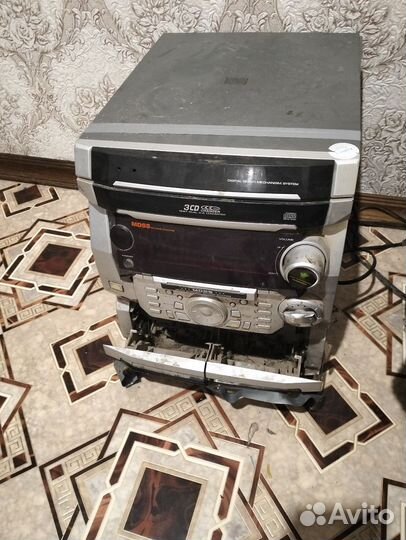 Музыкальный центр