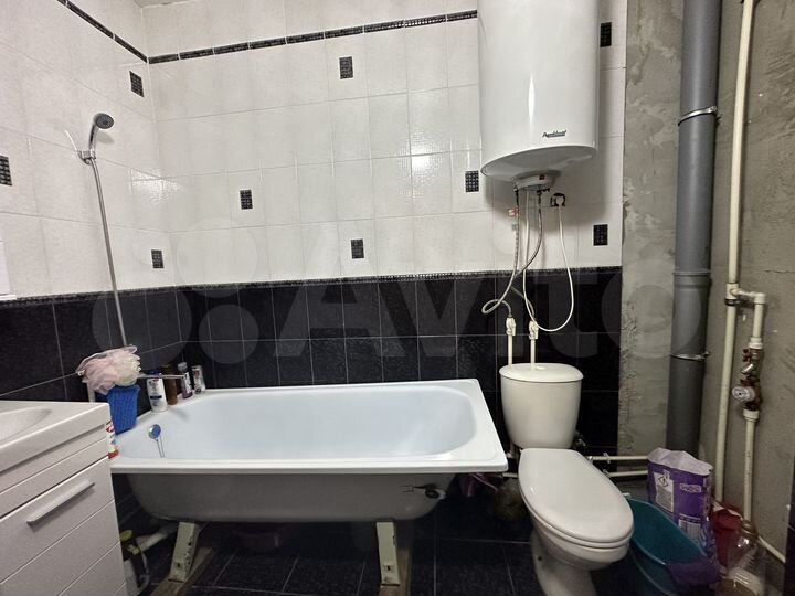 2-к. квартира, 60 м², 2/3 эт.