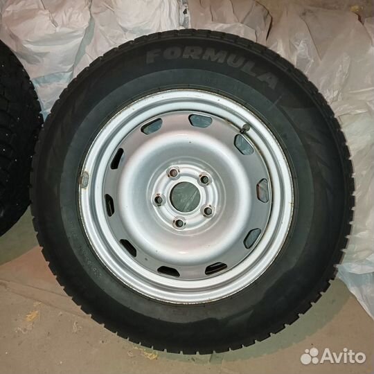 Резина в сборе на Рено Дастер. 215/65 R 16