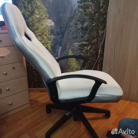 Компьютерное кресло бу