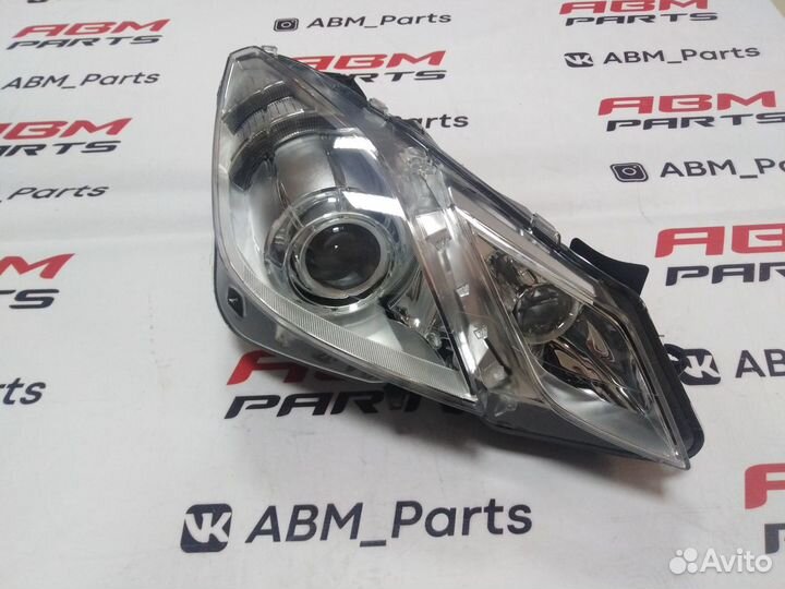 Правая ксенон адаптив фара Mercedes W207 dorest