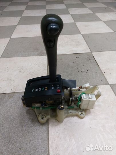 Селектор АКПП toyota Vista