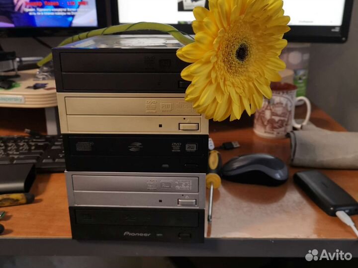 Приводы DVD-RW Pioner Sony Label Fresh LightScrybe