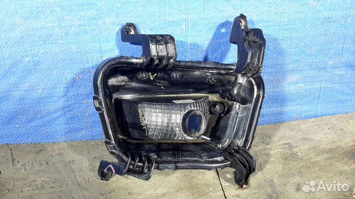 Фара противотуманная правая Rio 3