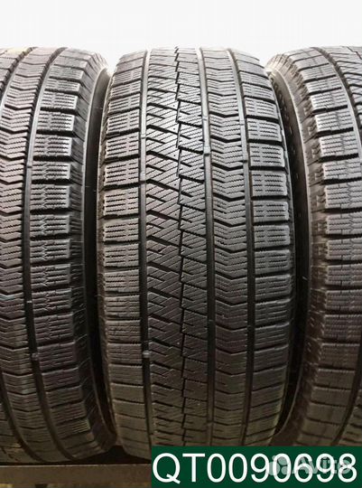 Bridgestone Blizzak VRX 215/55 R17 96P
