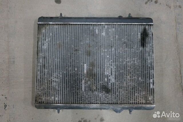 Радиатор охлаждения Citroen Xsara Picasso