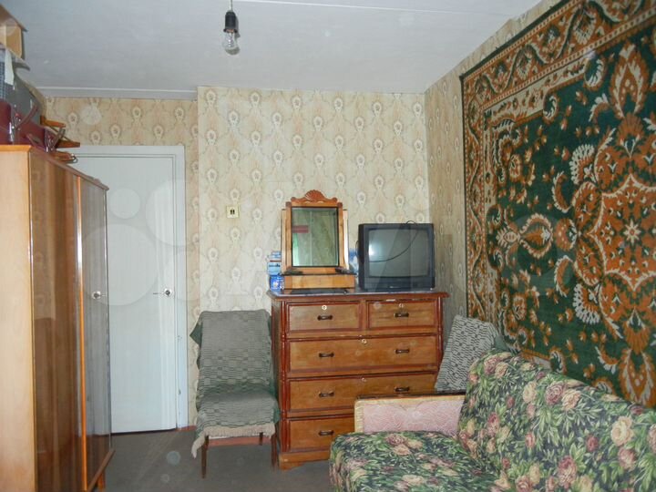 2-к. квартира, 48 м², 4/9 эт.