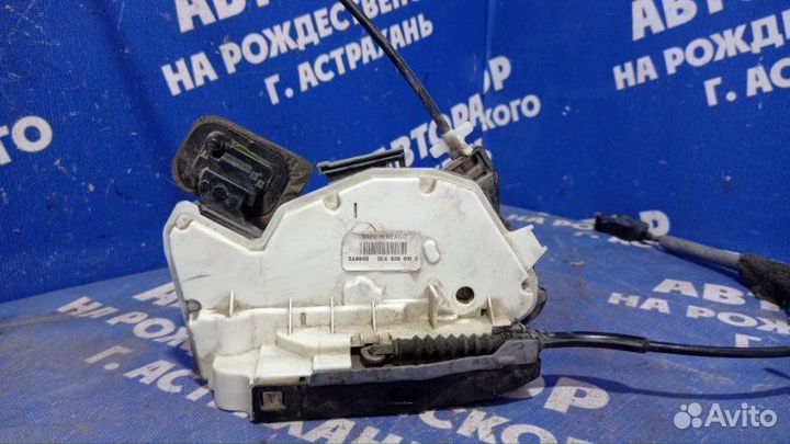 Задний правый замок двери Volkswagen Jetta 6 седан