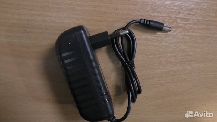 Блок питания адаптер,зарядное устройство 3А