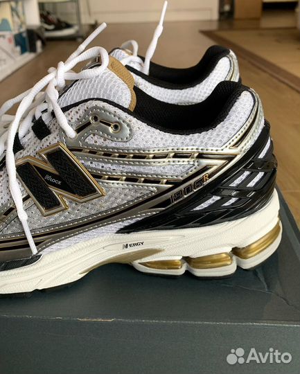 Кроссовки New Balance 1906R White Gold