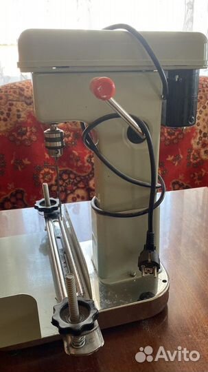 Прошивочно-переплетный станок. Продам