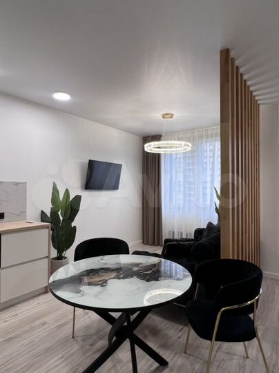 1-к. квартира, 40 м², 8/25 эт.