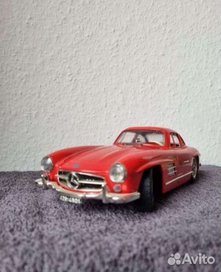 Модель mercedes 1/18