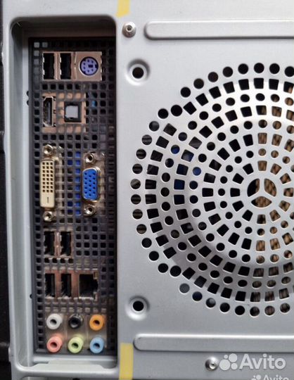 Универсальная заглушка для материнской платы