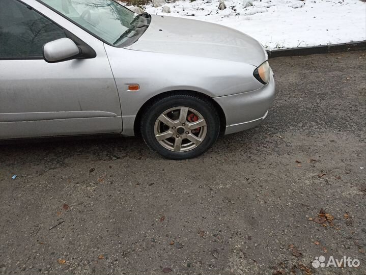 Nissan Primera 1.8 МТ, 2001, 424 276 км