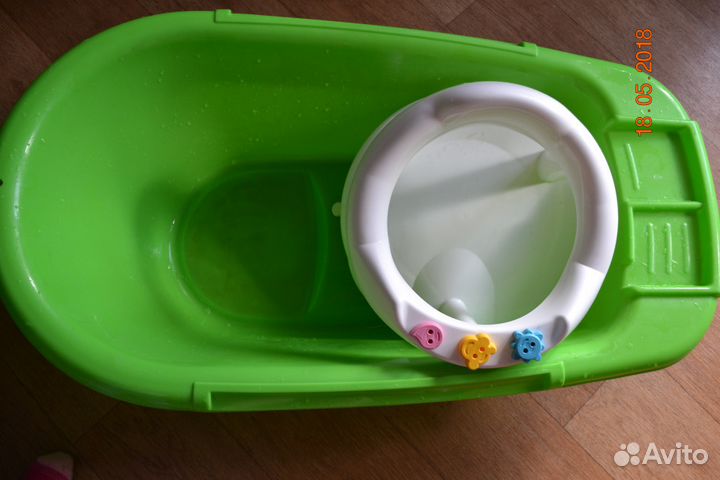 Ванночка для купания и стульчик