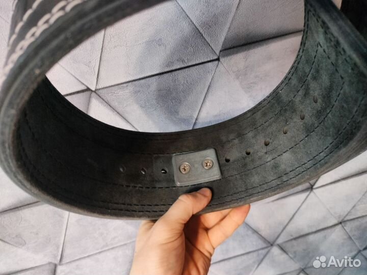 Пояс атлетический с карабином