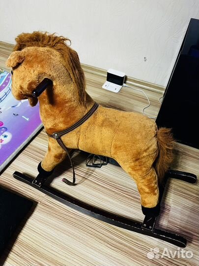 Качалка лошадь