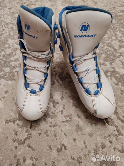 Коньки фигурные