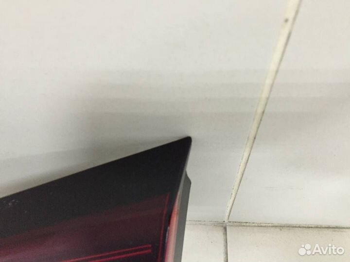 Фонарь задний внутренний правый Renault Kaptur 201