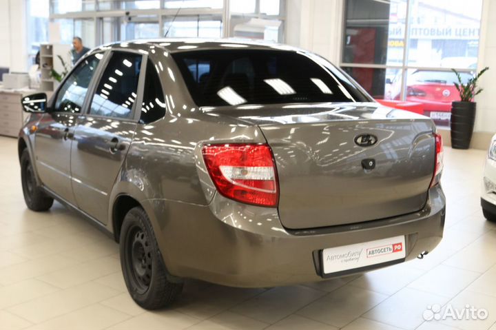 LADA Granta 1.6 МТ, 2017, 88 100 км