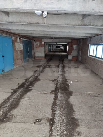 Гараж, > 30 м²