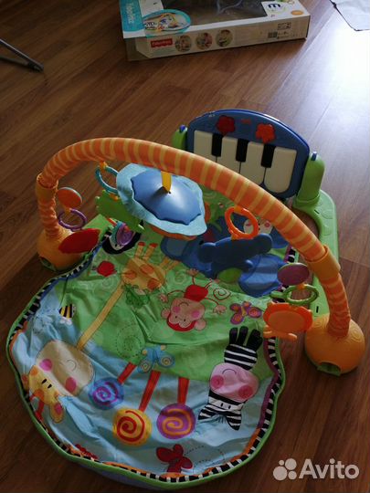 Коврик игровой Fisher Price пианино