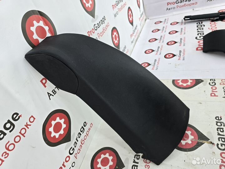 Накладка сиденья заднего левая BMW 5 F10 F11 F18 б