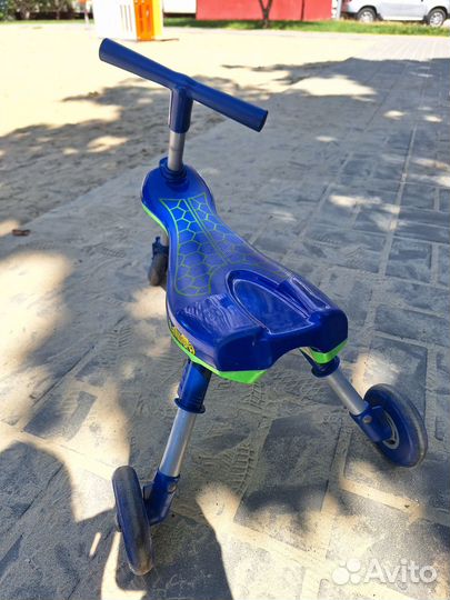 Беговел Scuttle Bug