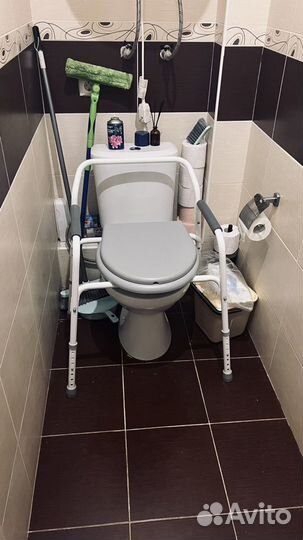Кресло туалет для инвалидов и пожилых людей