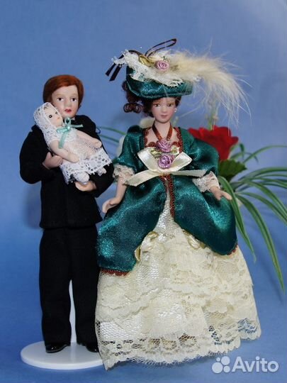 Куклы в кукольный дом