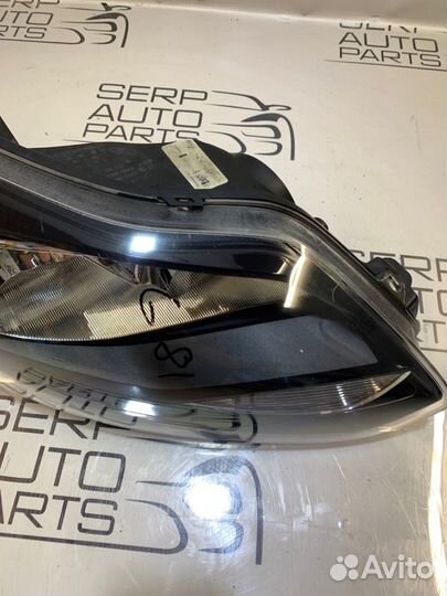 Фара передняя правая Ford Focus 3 CB8 1.6L duratec