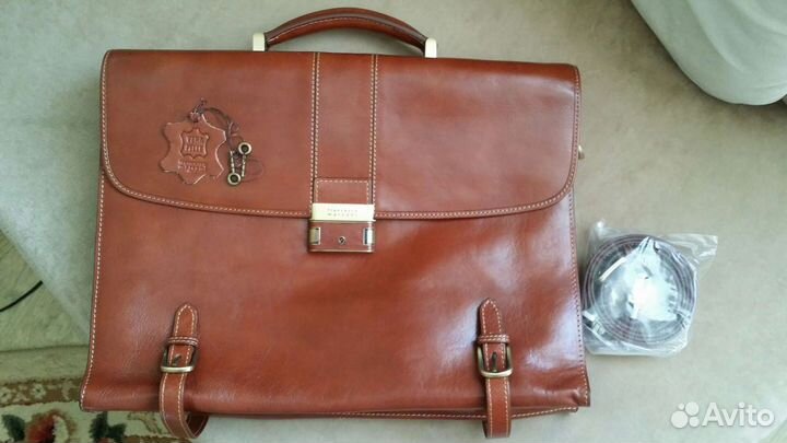 Мужской кожаный портфель новый