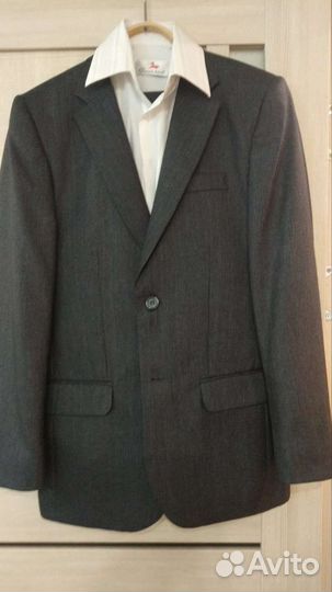 Костюм мужской