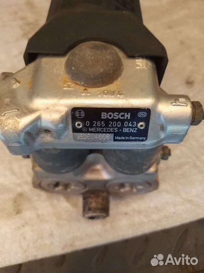 Блок управления абс Мерседес 124, V 2,2л