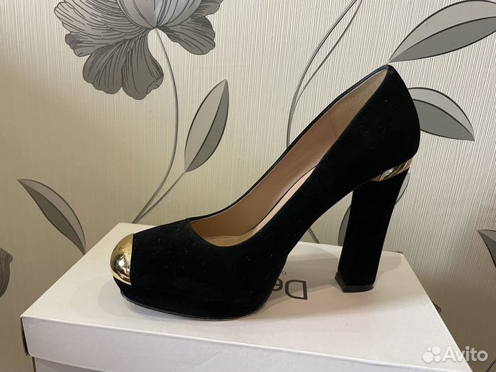 Туфли женские