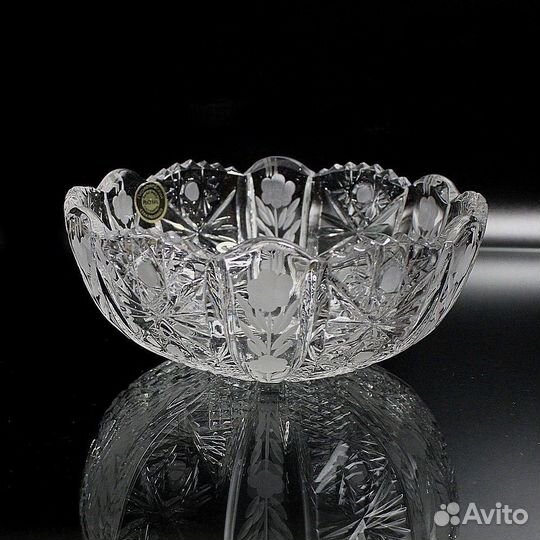 Хрустальная ваза для фруктов