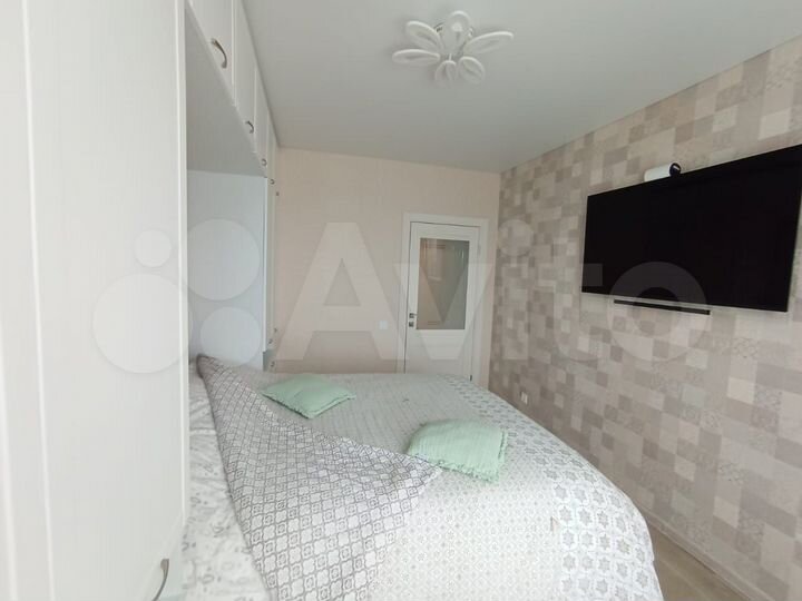 3-к. квартира, 79,4 м², 3/9 эт.