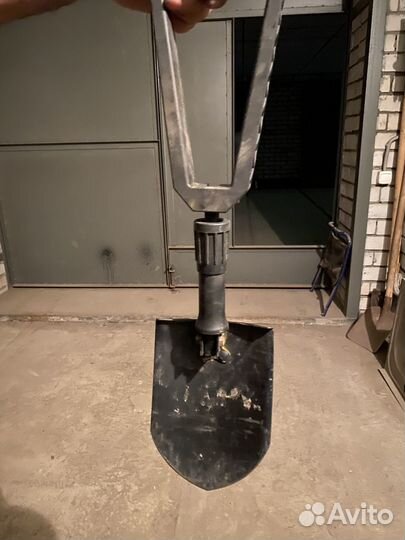 Саперная лопатка складная