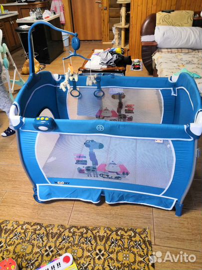 Манеж-кровать noony