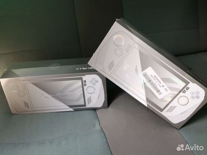 Игровая приставка Asus Rog Ally 512 GB