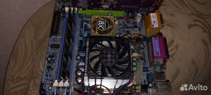 Материнская плата