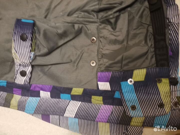 Горнолыжный костюм женский