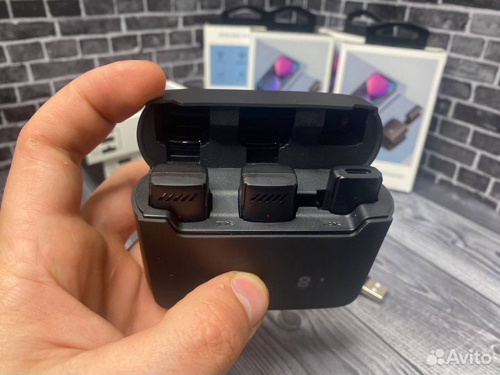 Петличный беспроводной микрофон для iPhone